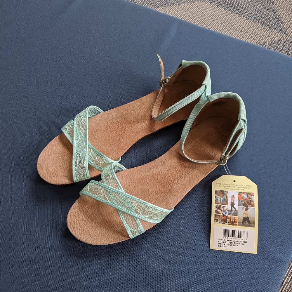 Tom's Correa Sandals